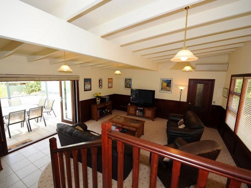 195 Orange Valley Road, Kalamunda WA 6076