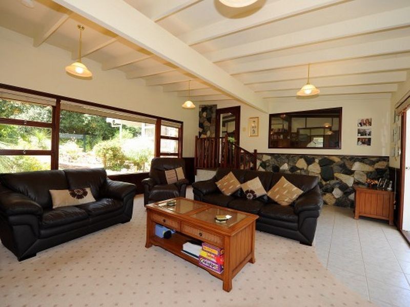 195 Orange Valley Road, Kalamunda WA 6076