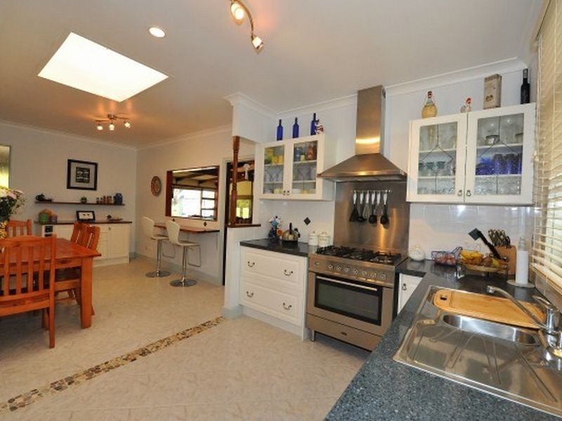 195 Orange Valley Road, Kalamunda WA 6076