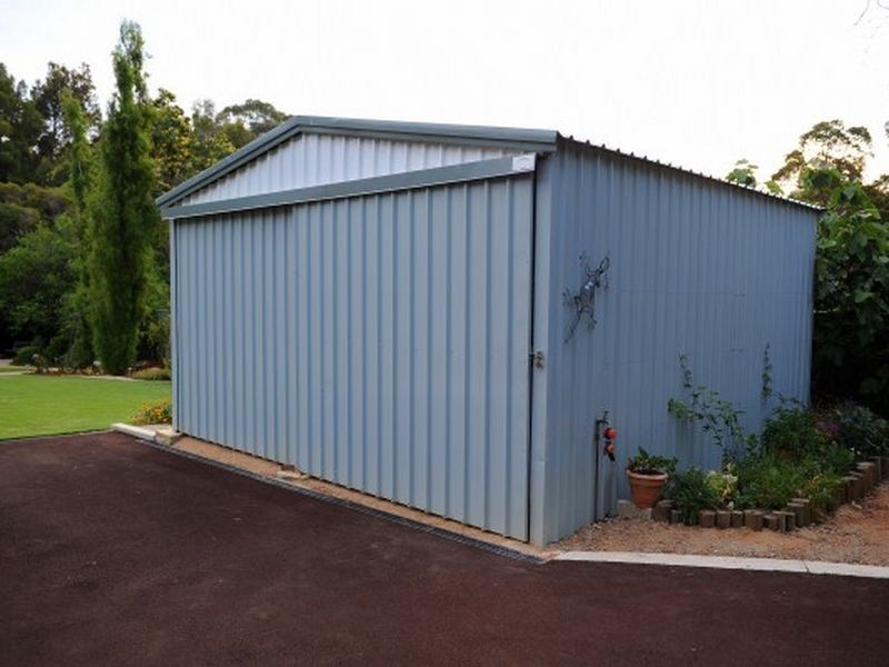 195 Orange Valley Road, Kalamunda WA 6076