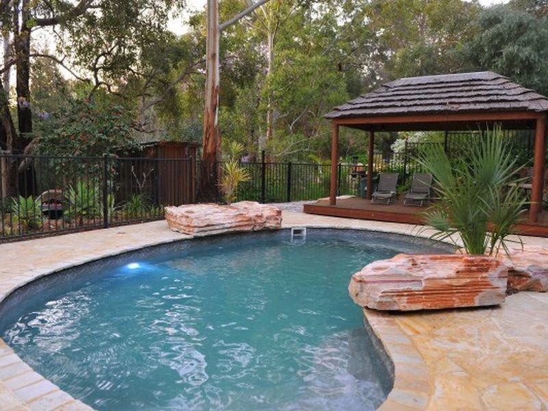 11 Cook Street, Darlington WA 6070