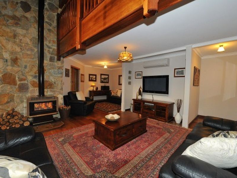 11 Cook Street, Darlington WA 6070