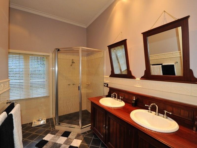 29 Heath Road, Kalamunda WA 6076