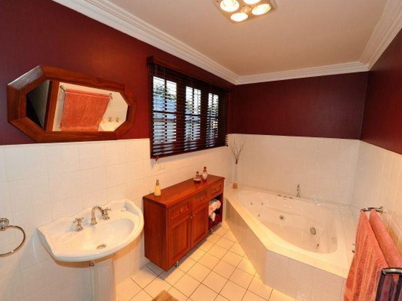 29 Heath Road, Kalamunda WA 6076