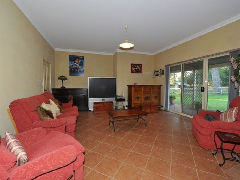 29 Easter Brook Place, Wattle Grove WA 6107