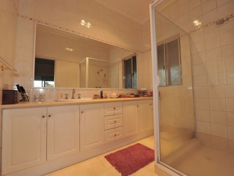 29 Easter Brook Place, Wattle Grove WA 6107