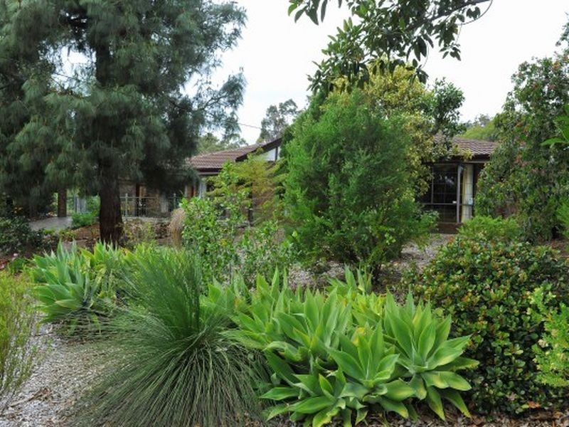 88 Gooseberry Hill Rd, Gooseberry Hill WA 6076