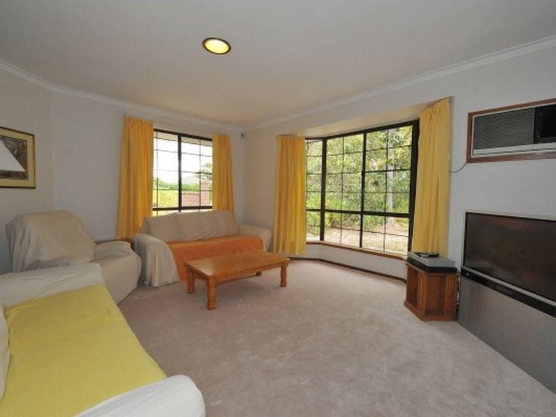 88 Gooseberry Hill Rd, Gooseberry Hill WA 6076