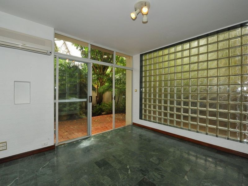 2 Hopetoun Street, South Perth WA 6151