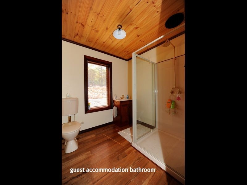 56 Falls Heights, Gidgegannup WA 6083