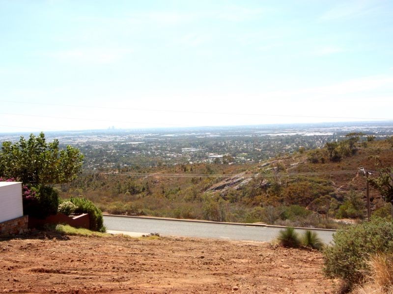 193 Falls Road, Lesmurdie WA 6076