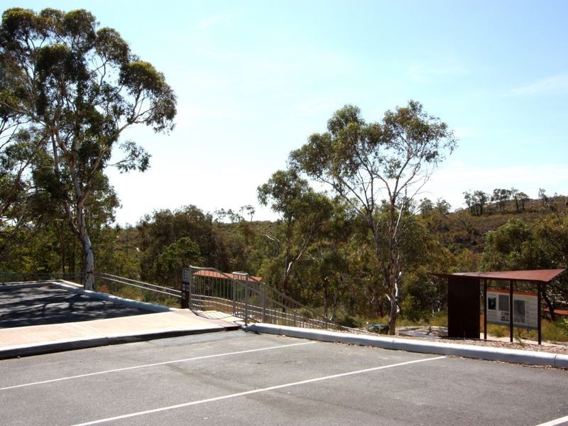 193 Falls Road, Lesmurdie WA 6076