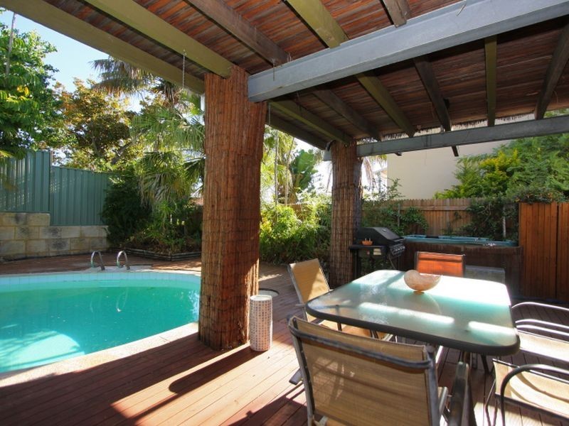 9/21 Karoo Street, South Perth WA 6151
