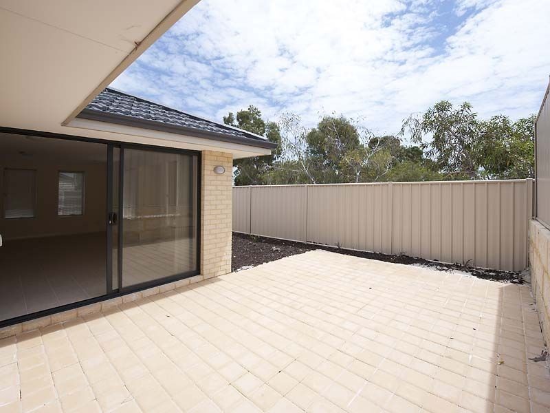 10 D Epping Court, High Wycombe WA 6057