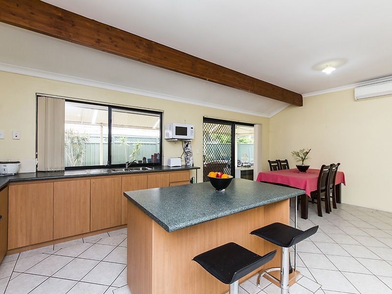 50 Feeney Gardens, High Wycombe WA 6057