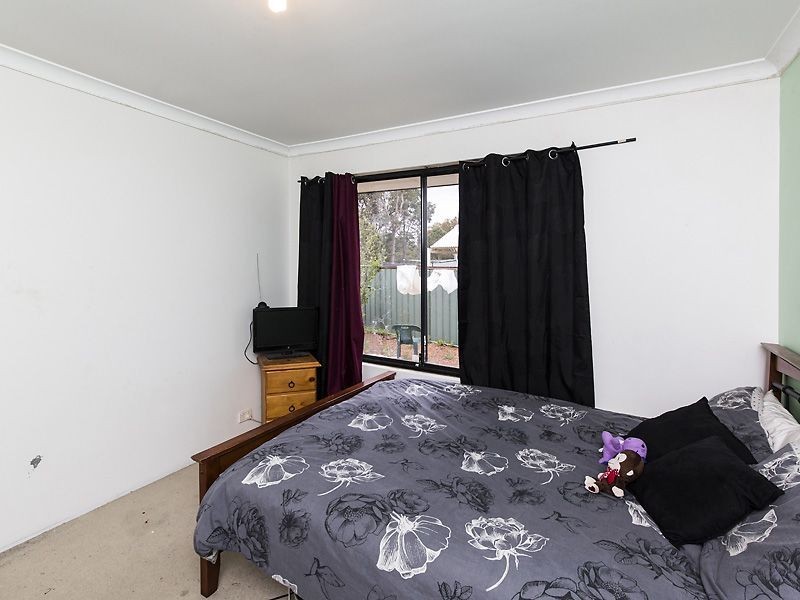50 Feeney Gardens, High Wycombe WA 6057