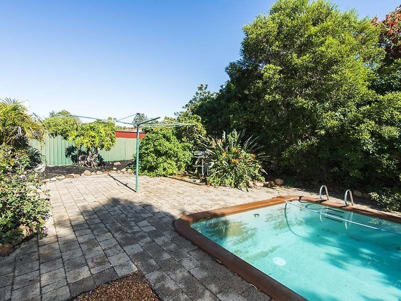 13 Solandra Way, Forrestfield WA 6058