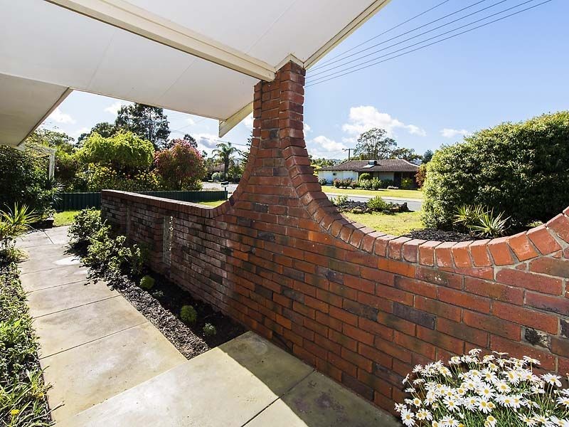 13 Solandra Way, Forrestfield WA 6058