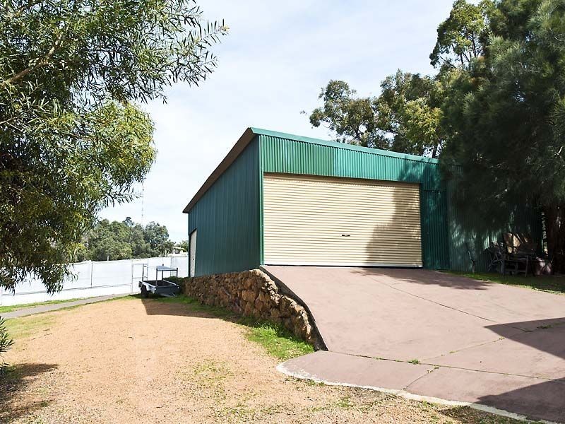 234 Stanhope Road, Walliston WA 6076