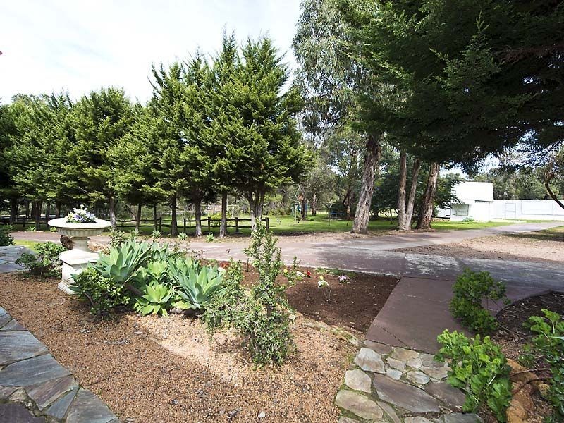 234 Stanhope Road, Walliston WA 6076