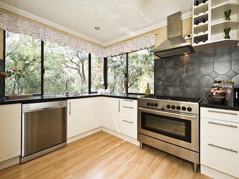 234 Stanhope Road, Walliston WA 6076