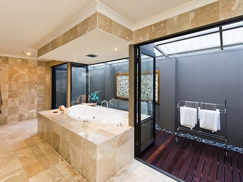 143 Bahen Road, Hacketts Gully WA 6076