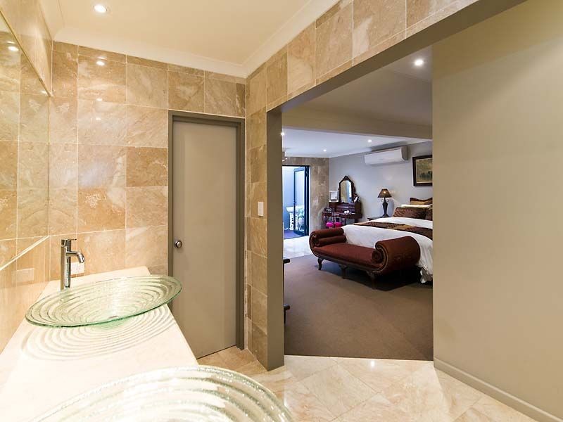 143 Bahen Road, Hacketts Gully WA 6076