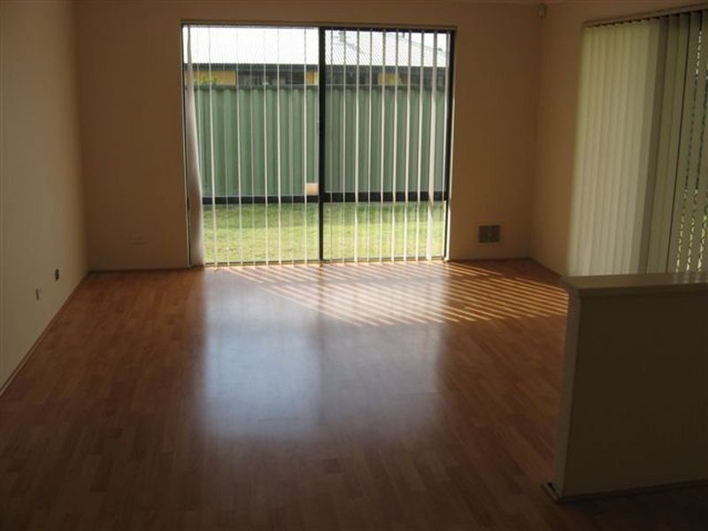 11 Fleet Circle, High Wycombe WA 6057