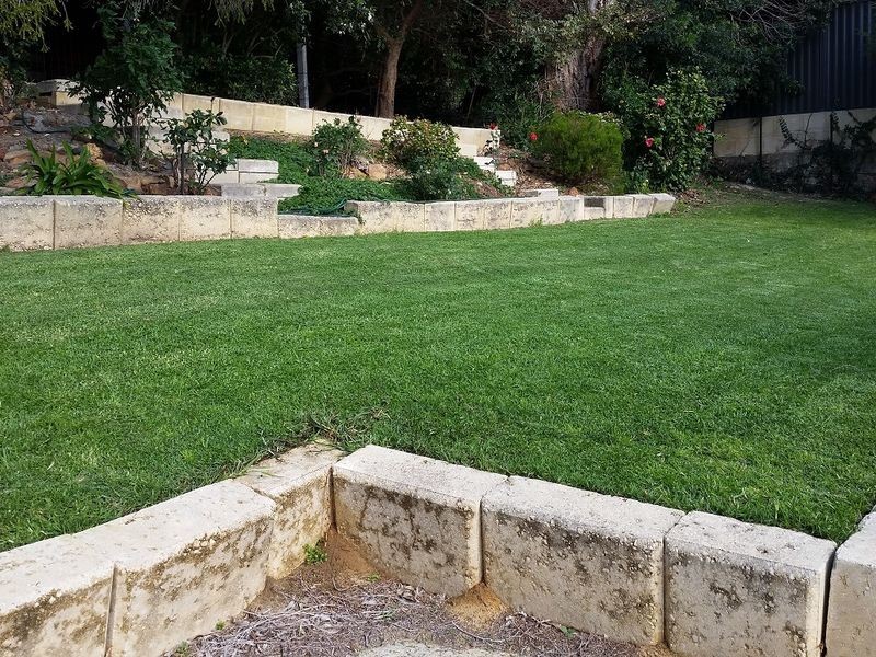 3 Regdel Road, Lesmurdie WA 6076