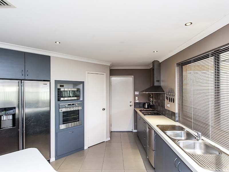 40 Oldham Pass, High Wycombe WA 6057