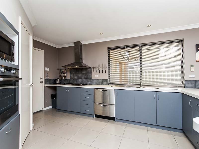 40 Oldham Pass, High Wycombe WA 6057