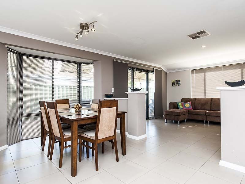 40 Oldham Pass, High Wycombe WA 6057