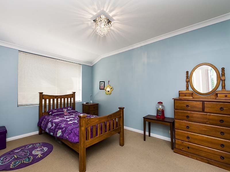 40 Oldham Pass, High Wycombe WA 6057