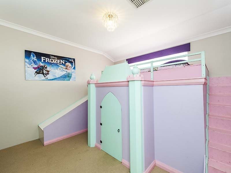 40 Oldham Pass, High Wycombe WA 6057