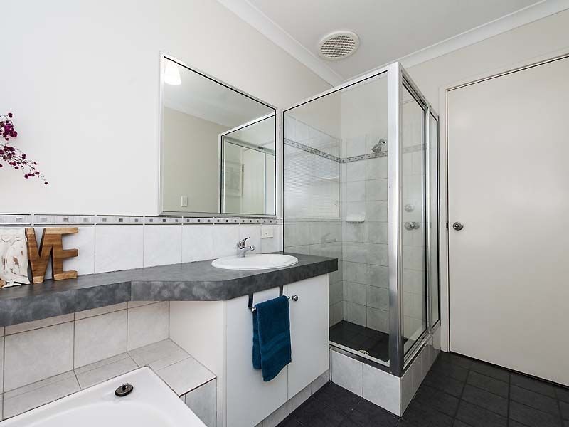 40 Oldham Pass, High Wycombe WA 6057