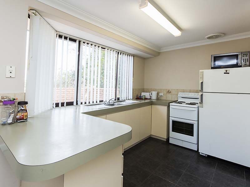 10 Bellbird Court, High Wycombe WA 6057