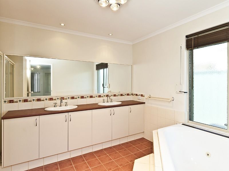 23 Teddington Loop, High Wycombe WA 6057