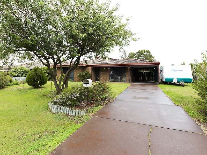 9 Macao Road, High Wycombe WA 6057