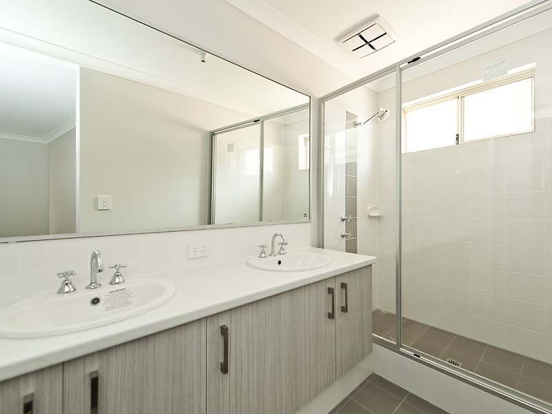 1/25 Range View Road, High Wycombe WA 6057