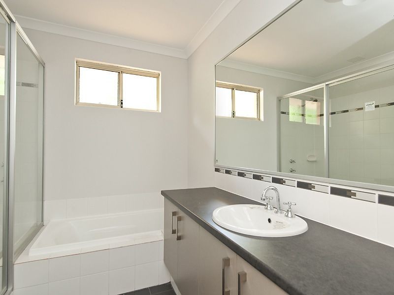 3/25 Range View Road, High Wycombe WA 6057