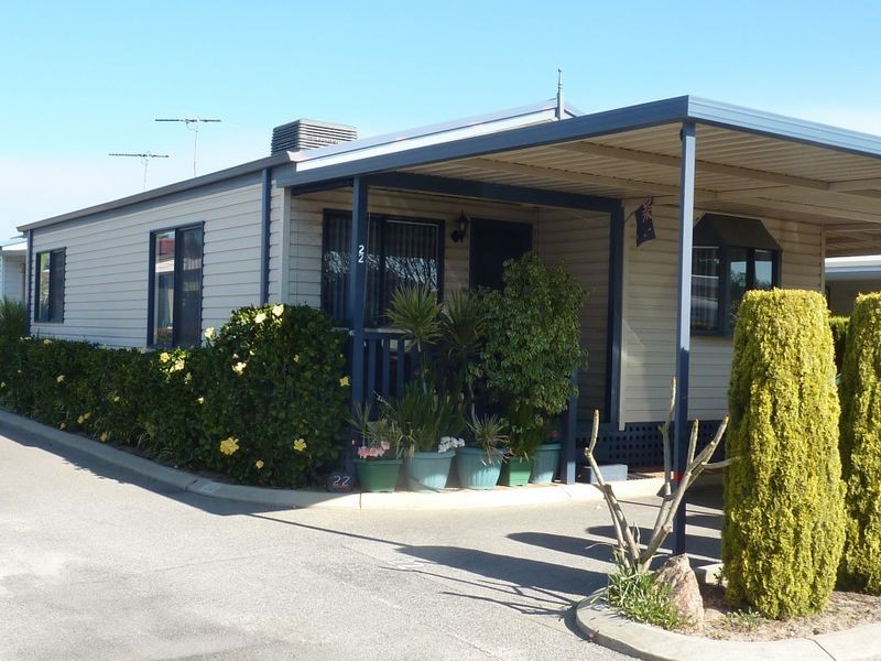 22/186 Hale Road, Forrestfield WA 6058