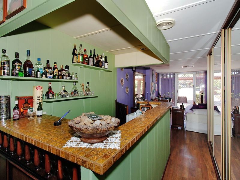 60 Mahonia Way, Forrestfield WA 6058