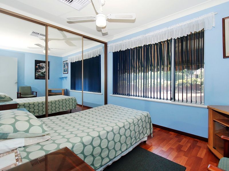 60 Mahonia Way, Forrestfield WA 6058