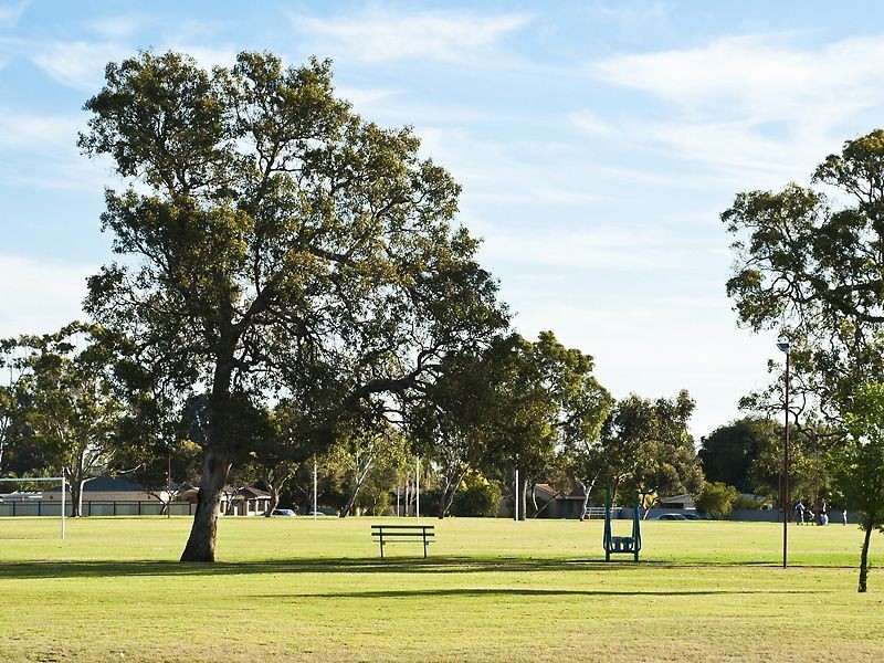 34 Tijuana Road, Armadale WA 6112