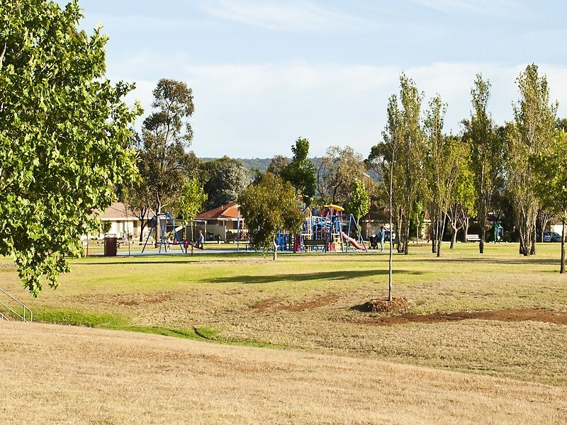 34 Tijuana Road, Armadale WA 6112