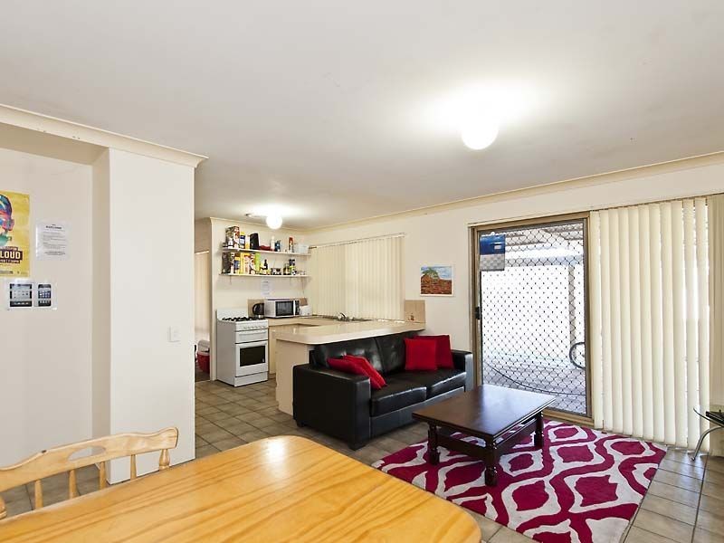 34 Tijuana Road, Armadale WA 6112