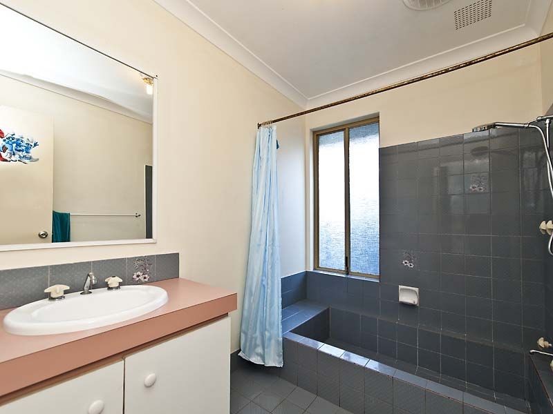 34 Tijuana Road, Armadale WA 6112