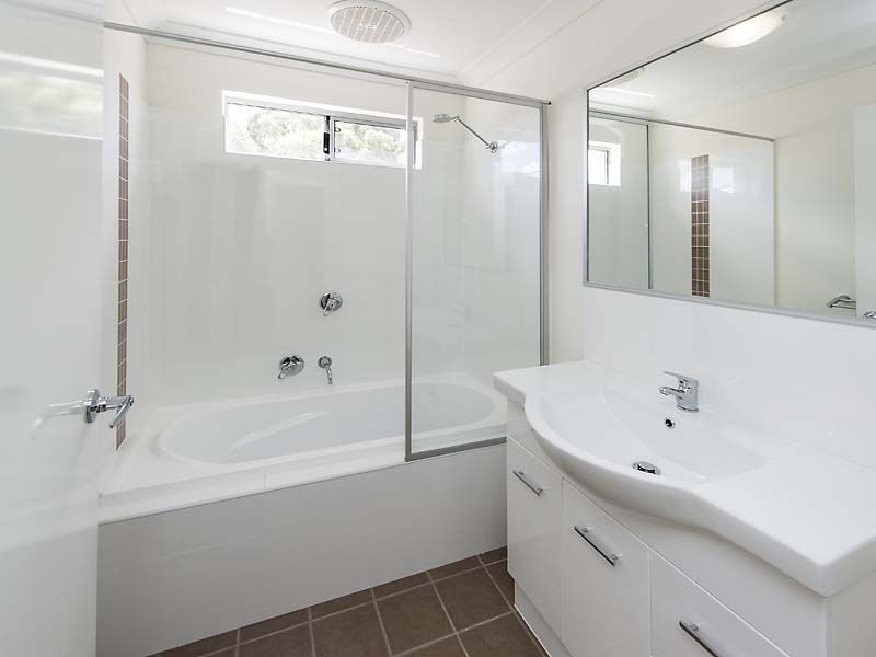 12/26 Mangosteen Drive, Forrestfield WA 6058