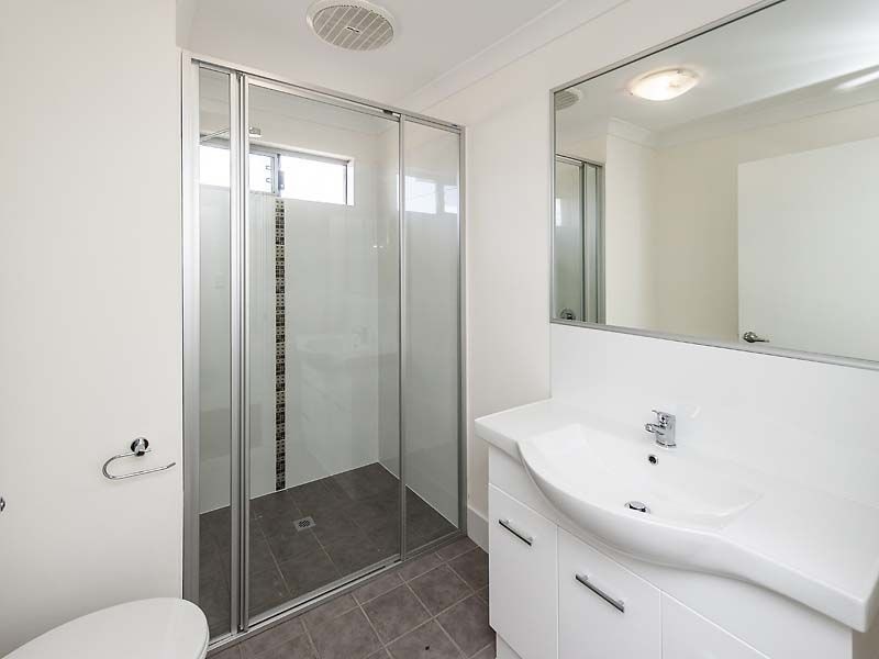 12/26 Mangosteen Drive, Forrestfield WA 6058