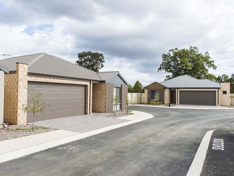 12/26 Mangosteen Drive, Forrestfield WA 6058